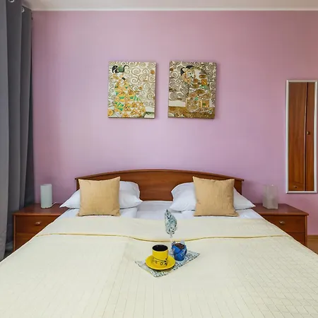 With Balcony Okopowa By Renters