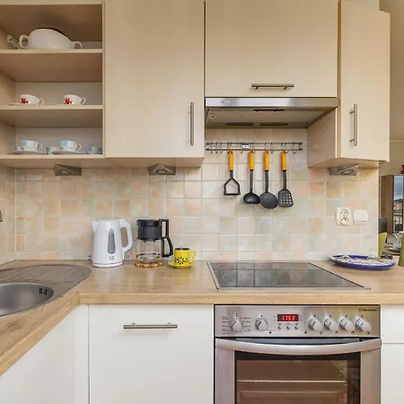 With Balcony Okopowa By Renters Apartment