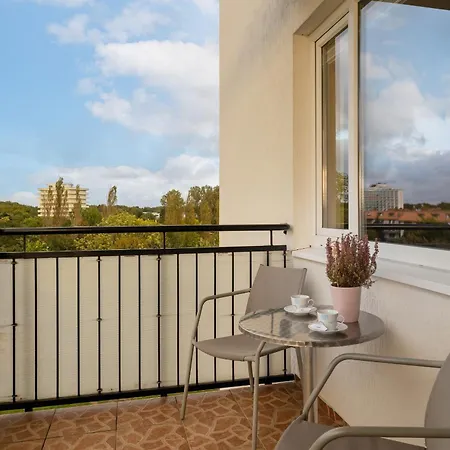 With Balcony Okopowa By Renters Apartment Kolobrzeg
